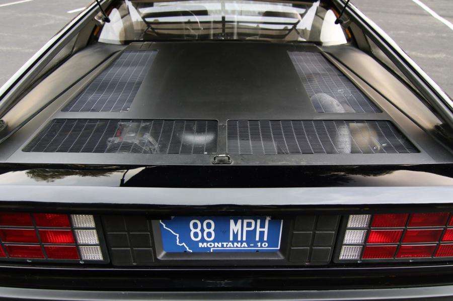 Детали экстерьера DeLorean DMC-12 in Black 1981 года  (фото 128 из 207)